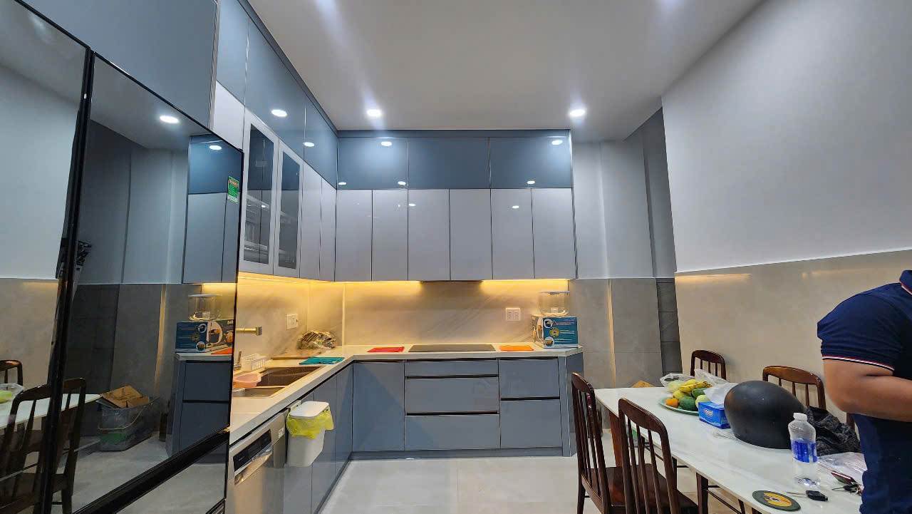 Bí Quyết Lựa Chọn Tủ Bếp Nhôm Bền Đẹp Phù Hợp 