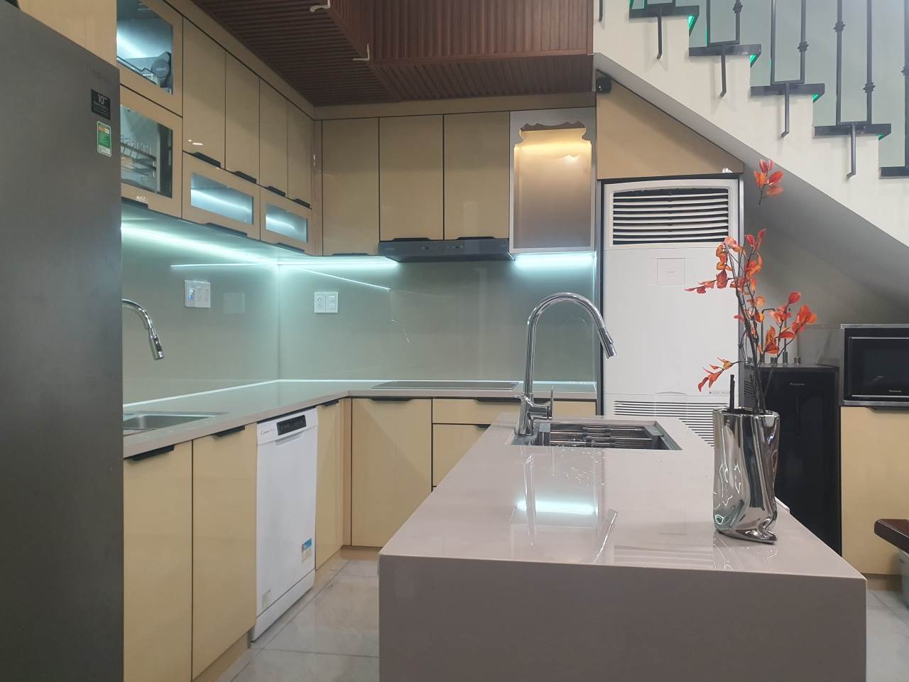 Tủ Bếp Inox Hiện Đại
