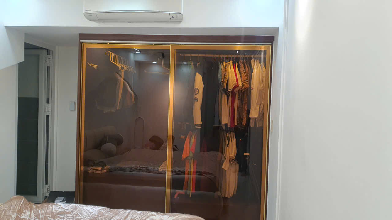 Tủ Quần Áo Nhôm Kính