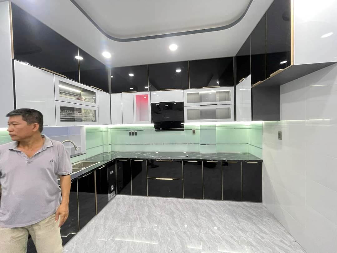 Tủ Bếp Hợp Kim Nhôm Cánh Kính