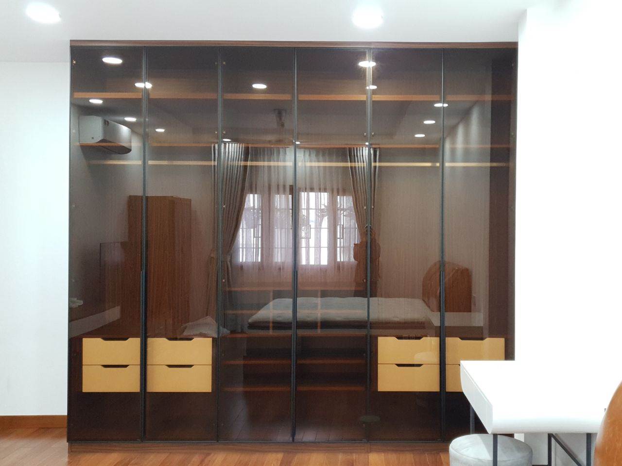 Tủ Quần Áo Cánh Kính Màu Trà