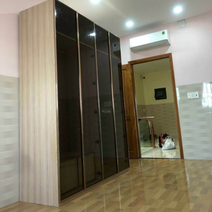 Tủ Quần Áo Nhôm Cánh Mở