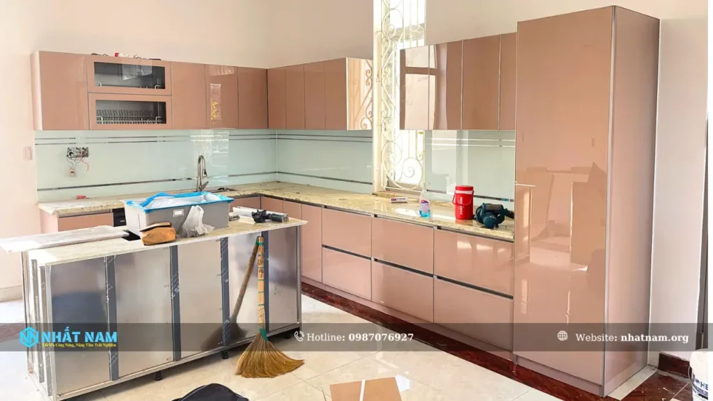 Công trình Chị OanhQ.12 - Tủ bếp Inox 304 Caro - Cánh Inox Caro