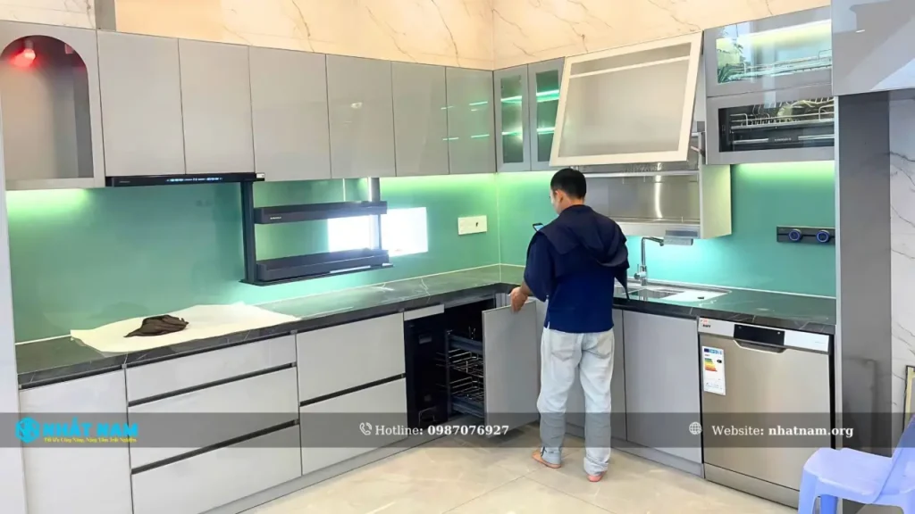 Công Trình Anh Cường, Bến Cát - Tủ Bếp Inox 304 Vân Caro